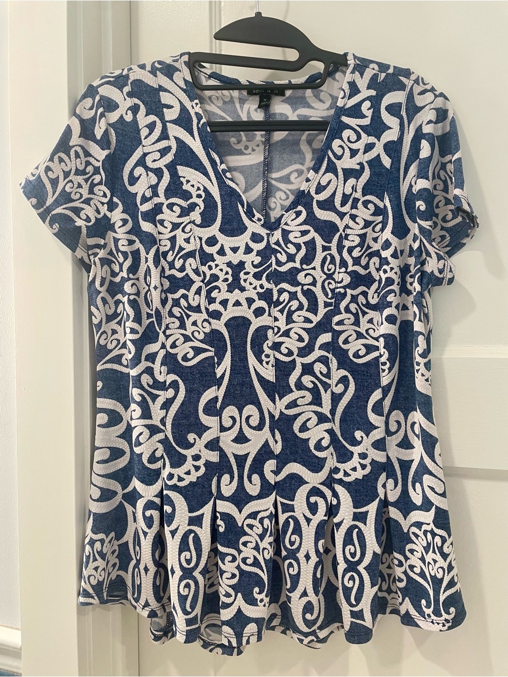 Sami & Jo Pleated Swing Top
